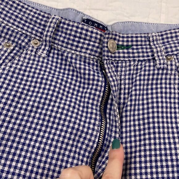 Vintage Tommy Hilfiger Blue Checkered High Waisted Cotton Shorts size 12 - Picture 5 of 8